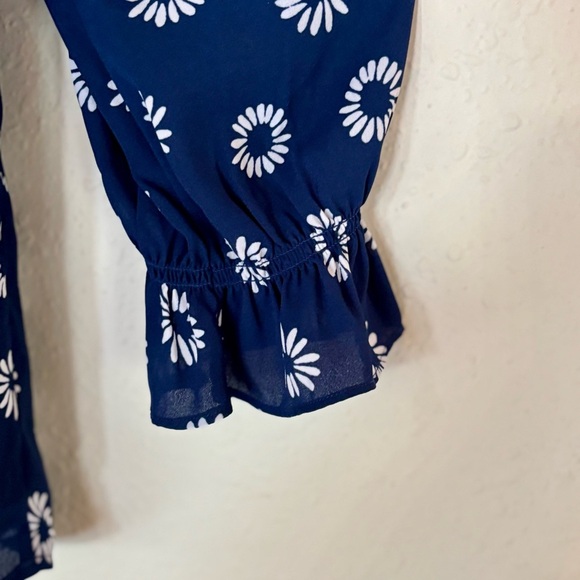 Talbots Navy and White Floral Blouse - Picture 4 of 7